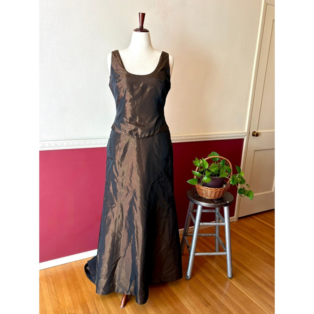 Vintage Y2K Vera Wang Espresso Brown Taffeta Gown Sculpted Bodice & Train Sz 14
